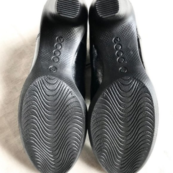 ECCO Black Patent 100% Leather Lace Up Ankle Booties Women's EU 40 - Picture 3 of 6